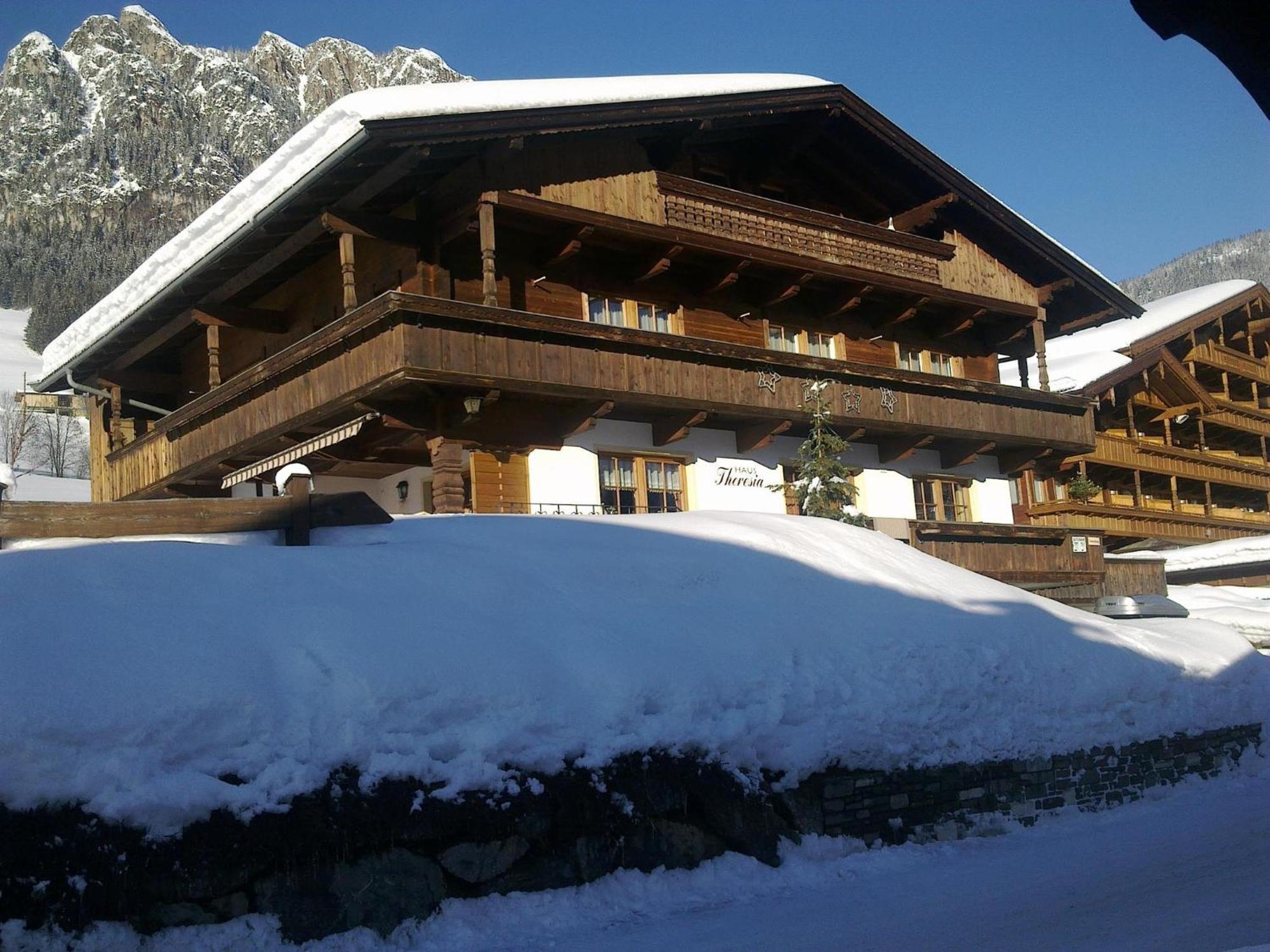 Haus Theresia Alpbach Exterior photo