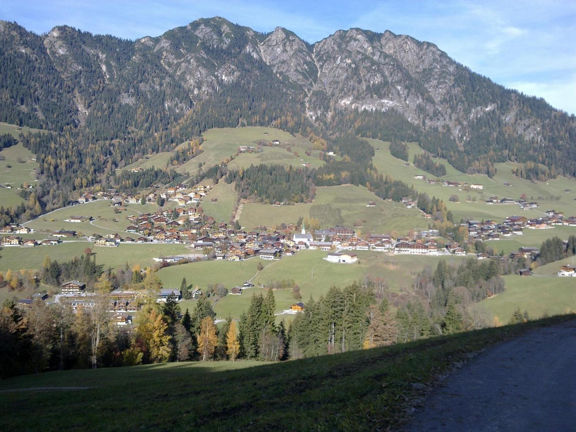 Haus Theresia Alpbach Exterior photo